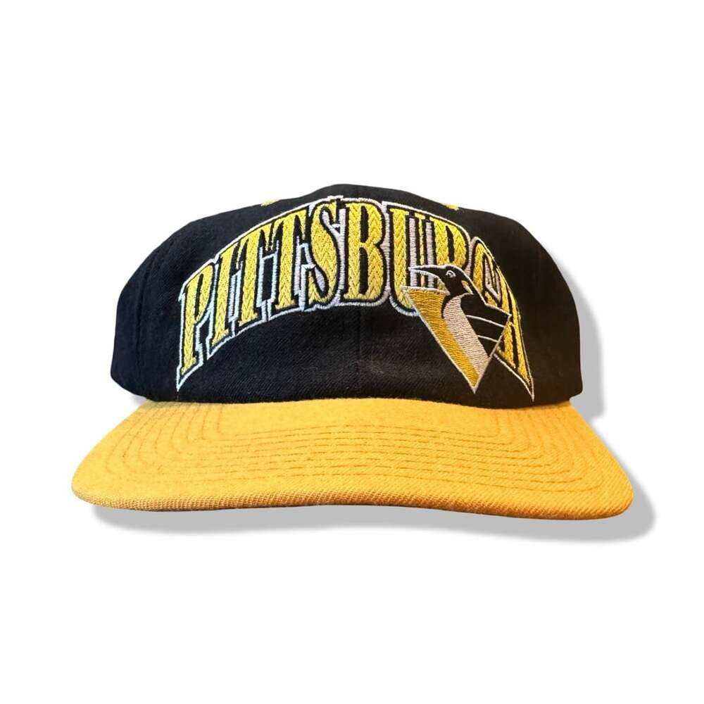 Vintage 90s Starter Pittsburgh Penguins NHL Snapback Hat Black Yellow Wool spell